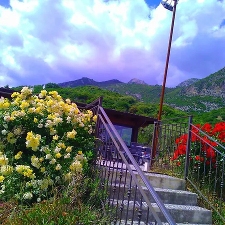 San Fele Alloggio per agriturismo Francavilla Marittima