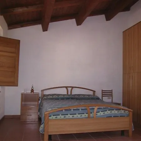 San Fele Alloggio per agriturismo *