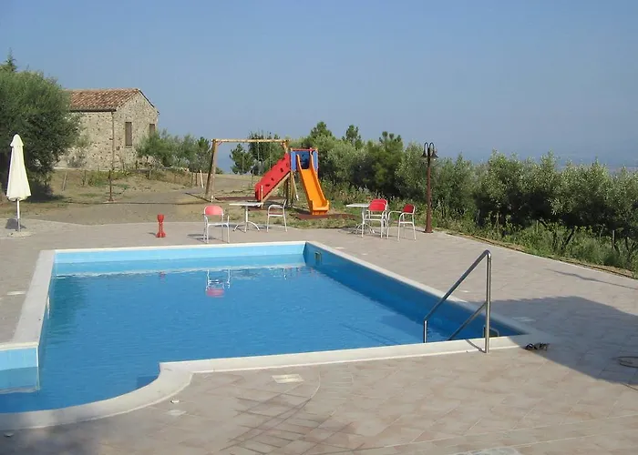 مزرعة للإقامة San Fele *
